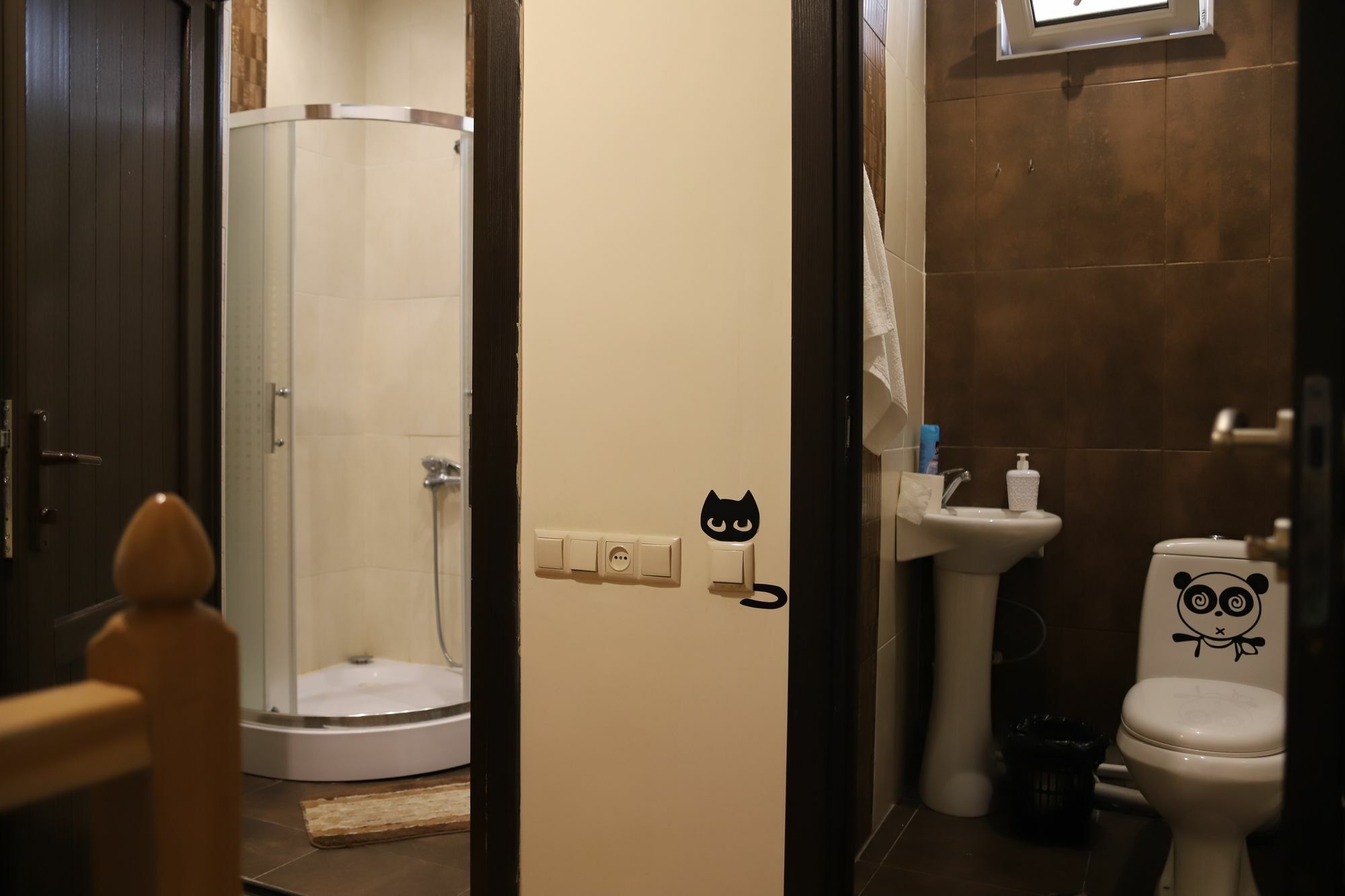 Katun Hostel 耶烈万 外观 照片