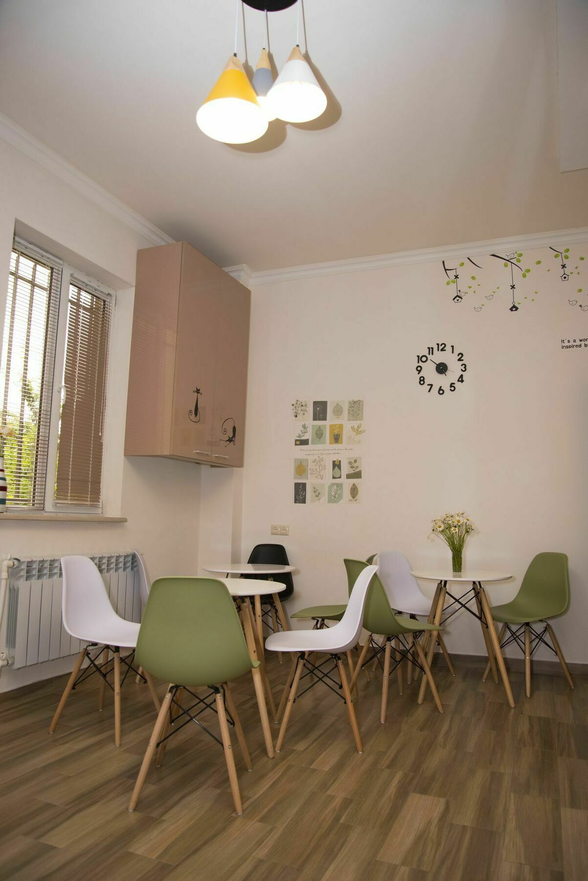 Katun Hostel 耶烈万 外观 照片