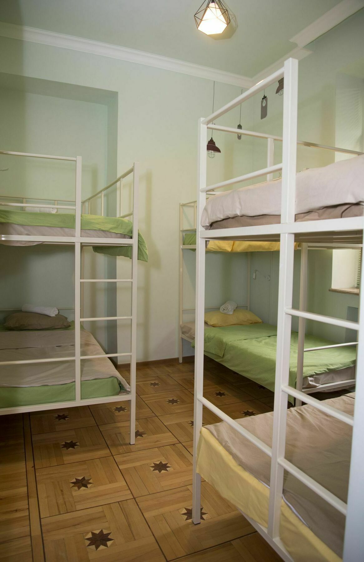 Katun Hostel 耶烈万 外观 照片